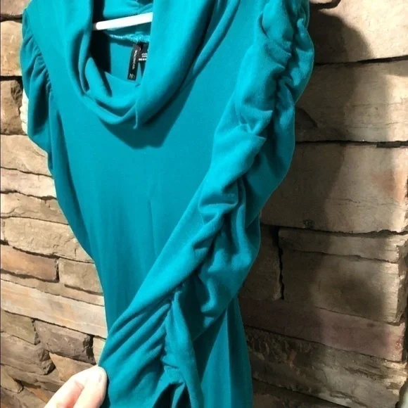 New directions size medium ruffle sleeve shirt - Picture 12 of 14